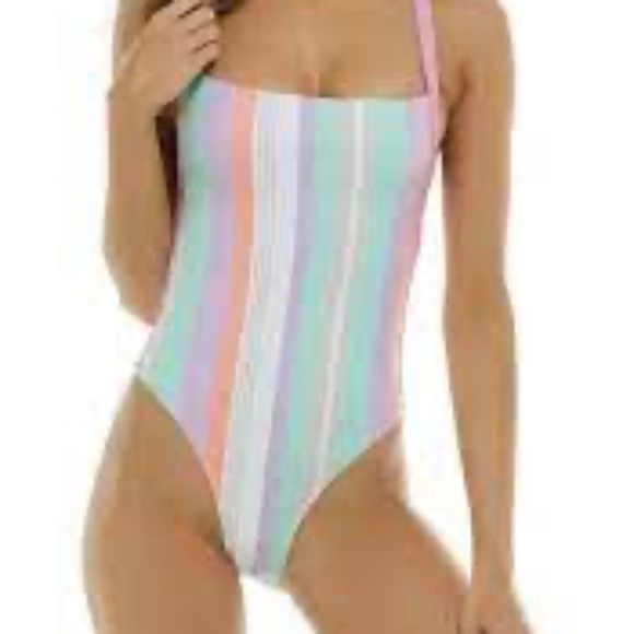 Body Glove Electra Lilac One Piece - Picture 2 of 3